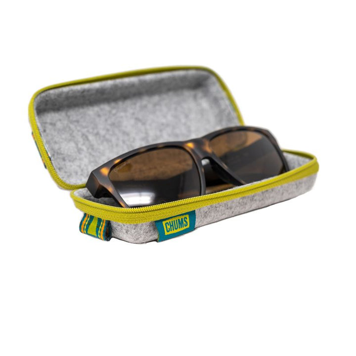 sku:31103156 Upcycled Felt Case Grey/Green Open #color_grey-green