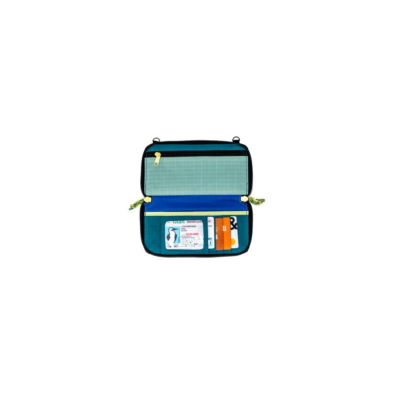sku:18833114 Nomad Wallet Teal Inside #color_teal
