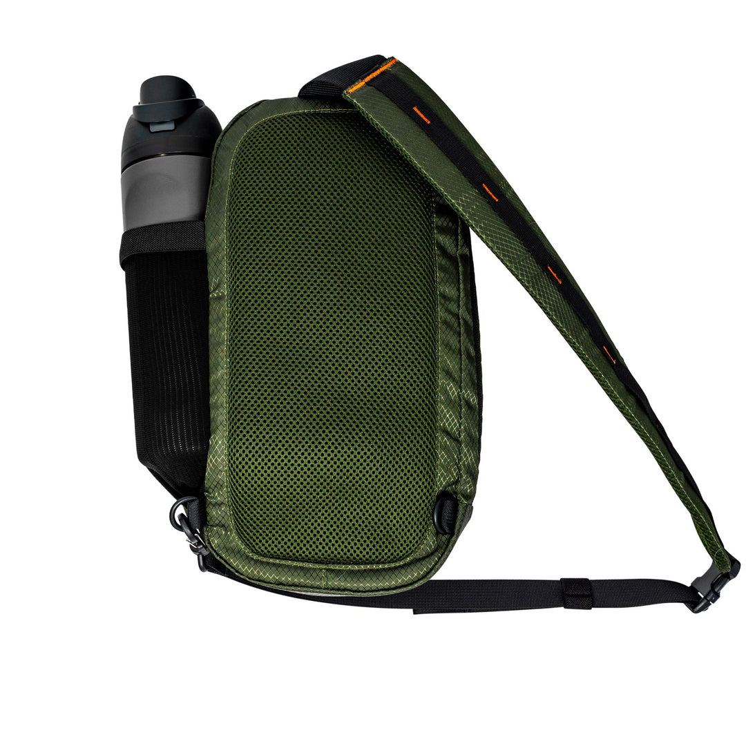 sku:54431122 Daytripper Sling Olive Back #color_olive