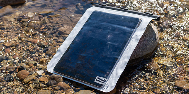 Splash Bag Tablet lifestyle: SplashBagTablet SM3