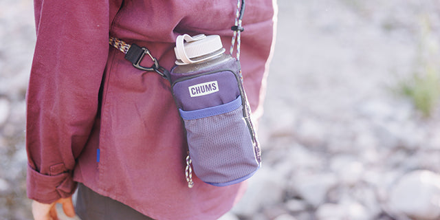 Rover Bottle Sling lifestyle: rover bottle sling lifestyle 3