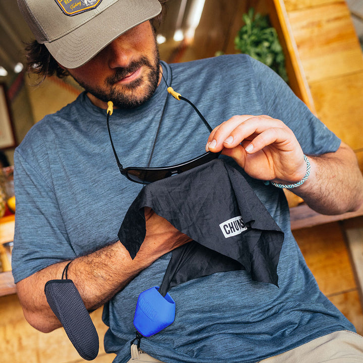 The Pouch XL - in use