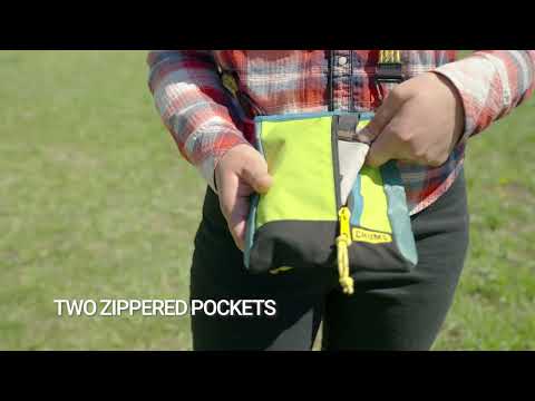 Indio Sling showing two zippered pockets